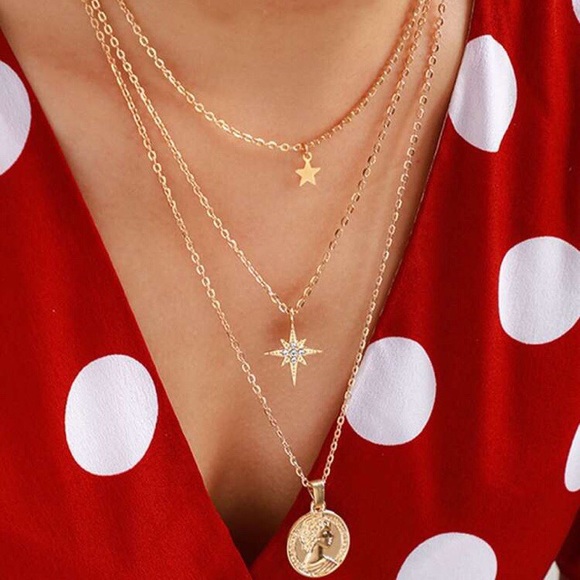 Round Coin & Star Charm Layered Necklace Gold - Picture 1 of 3